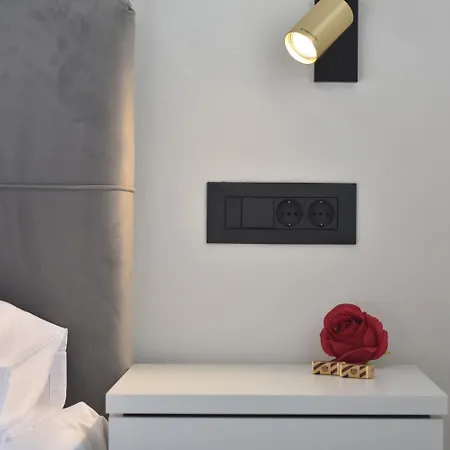 Appartement Blue Pearl Exclusive - First Row To The Sea With Spa, Znjan Beach,1st Floor