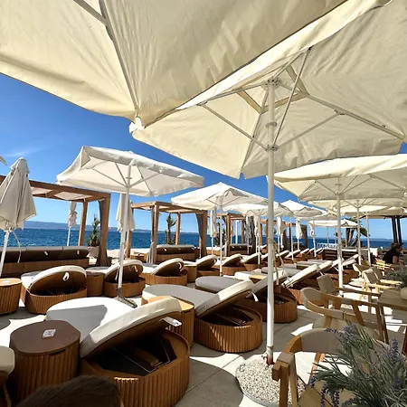 Blue Pearl Exclusive - First Row To The Sea With Spa, Znjan Beach,1st Floor Split