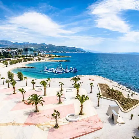 Appartement Blue Pearl Exclusive - First Row To The Sea With Spa, Znjan Beach,1st Floor Split